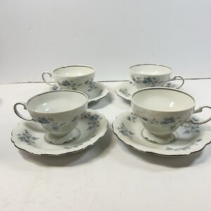 Lot of 4 Johann Haviland Blue Garland Tea Cups and Saucers Bavaria Germany